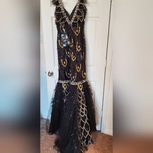 Romance Couture Black Gold Mermaid Gown – Size 12 – BNWT